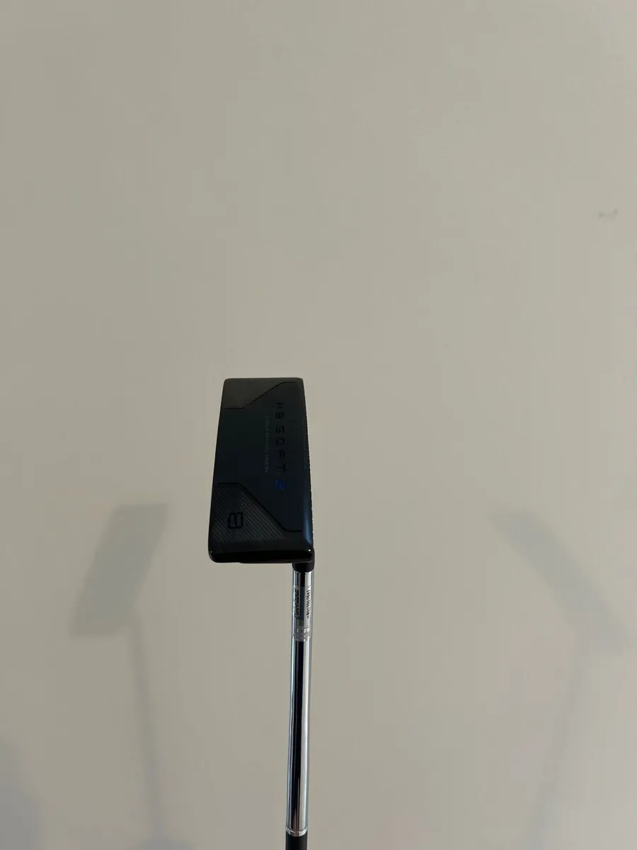 Cleveland HB Soft 2 putter (black) - Image 1