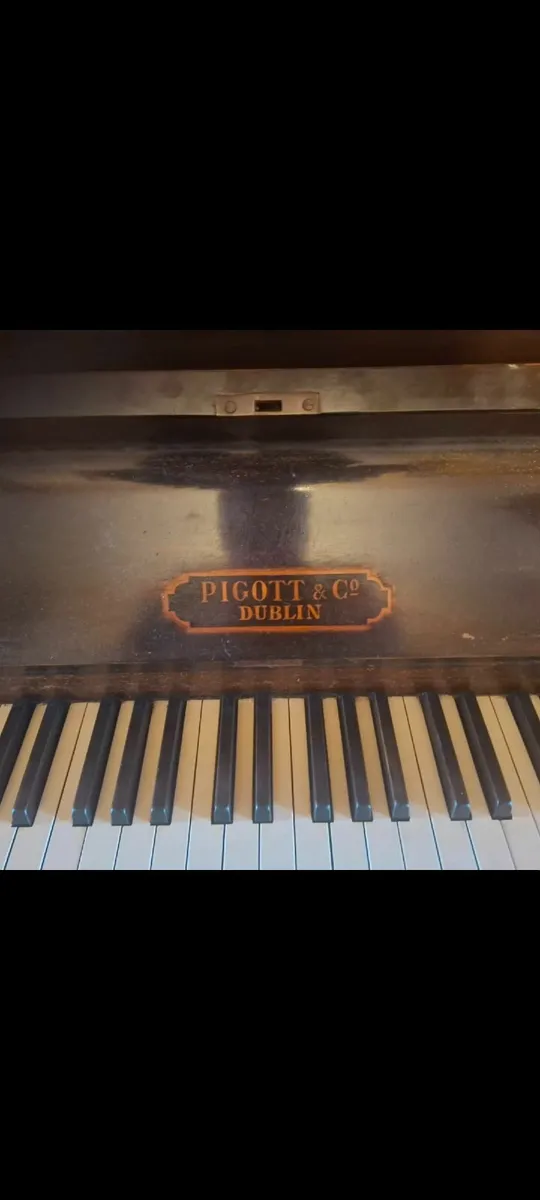 Piano - Image 4