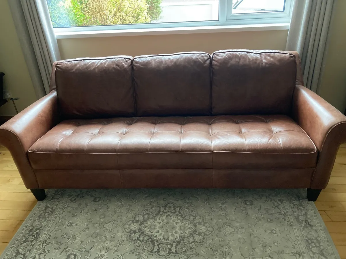 Leather sofa and armchair - Image 1