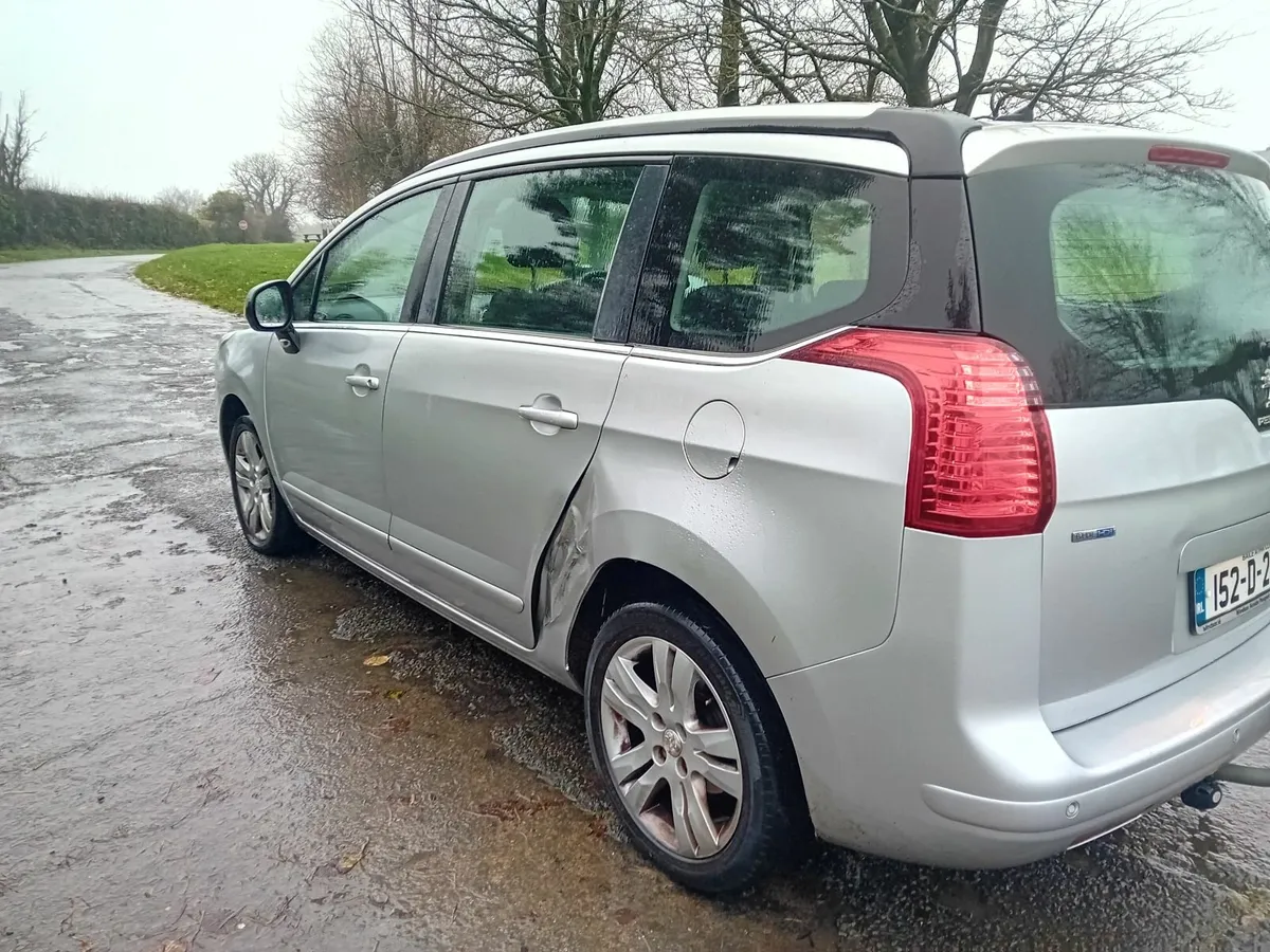 2015 Peuget 5008 7 Seater - Image 4