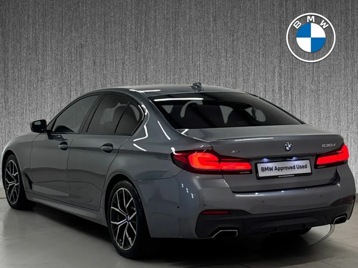 BMW 5-Series 530D xDrive M Sport 4DR AUTO - Image 3