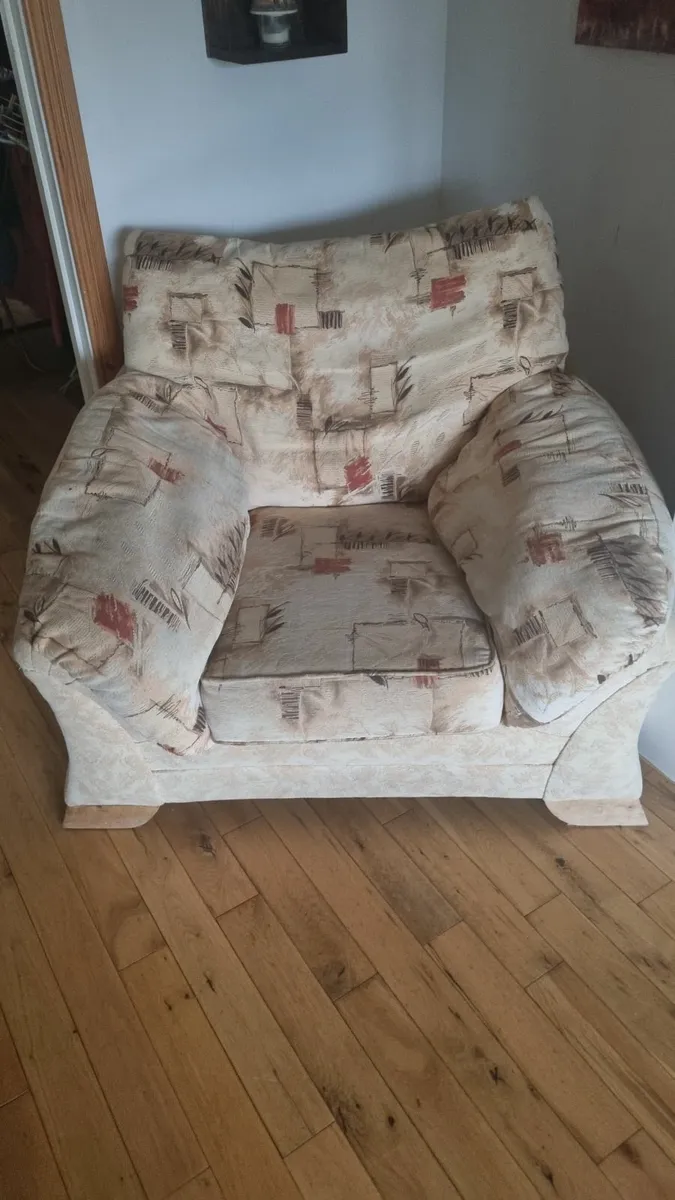 3+1+1  furniture suite - Image 3