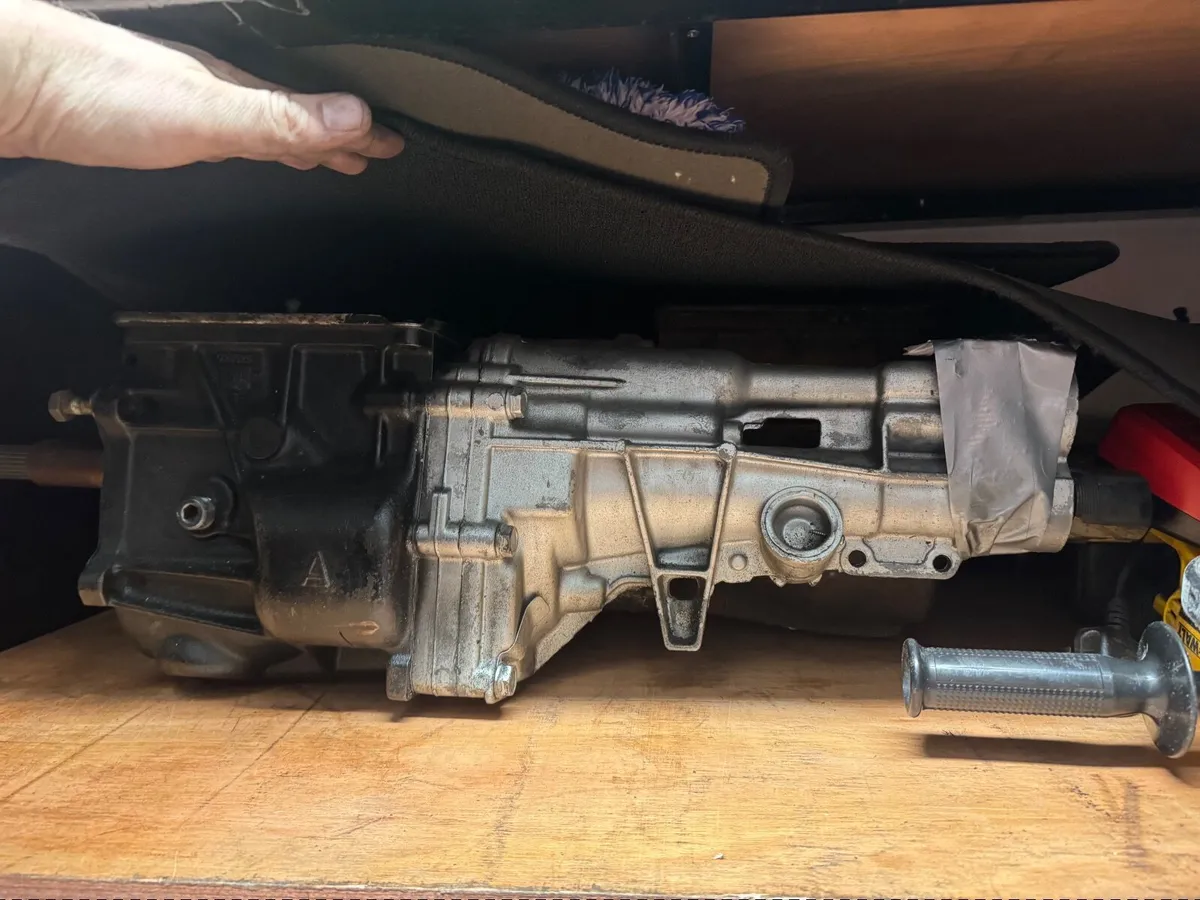 Stryker rolling chassis - Image 3