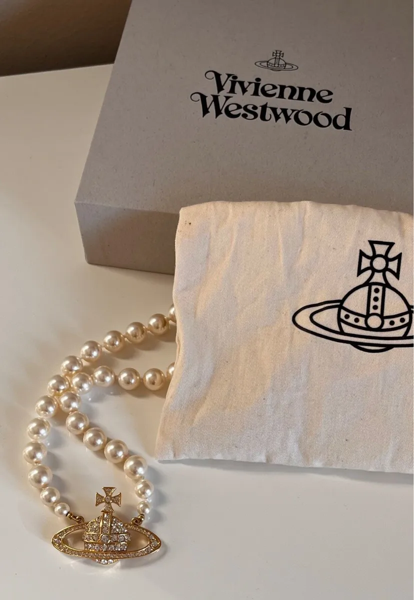 Vivienne Westwood Pearl Chocker