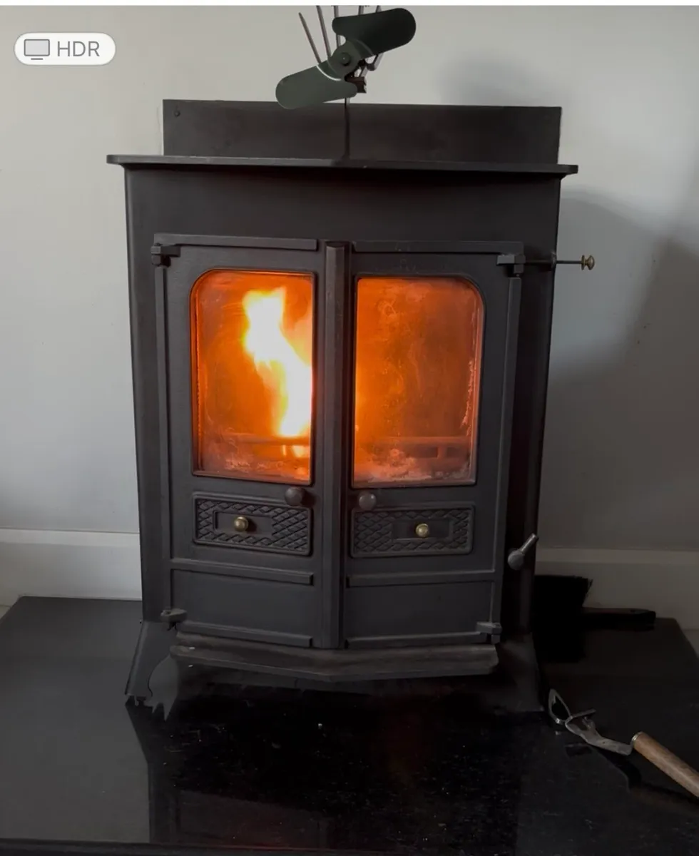 Charnwood Country 16b Multifuel Boiler Stove - Image 1
