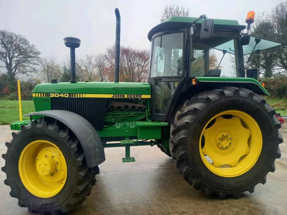 JOHN DEERE 3040 - Image 3
