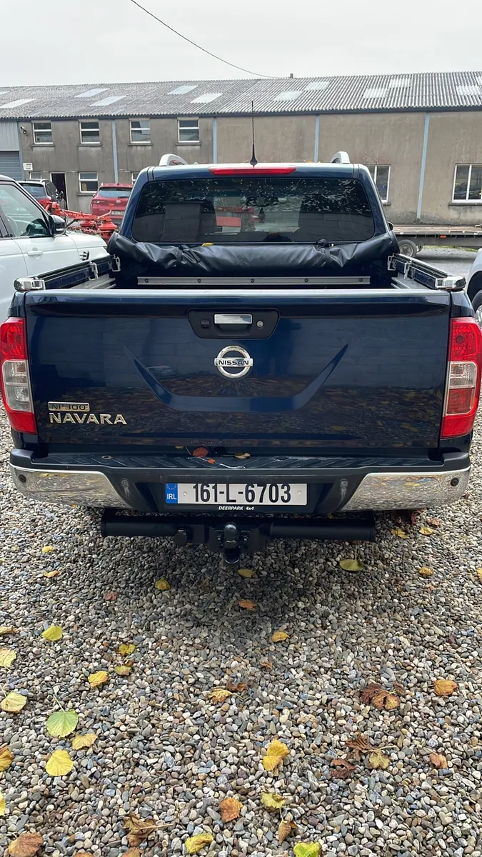 2016 Nissan Navara 2.3 DCI Tekna Crewcab - Image 3