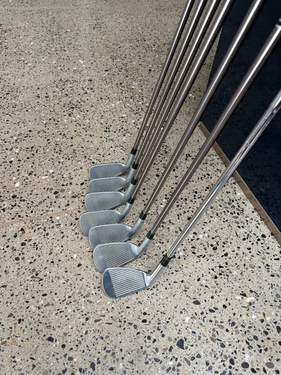 Ping i20 irons - Image 2