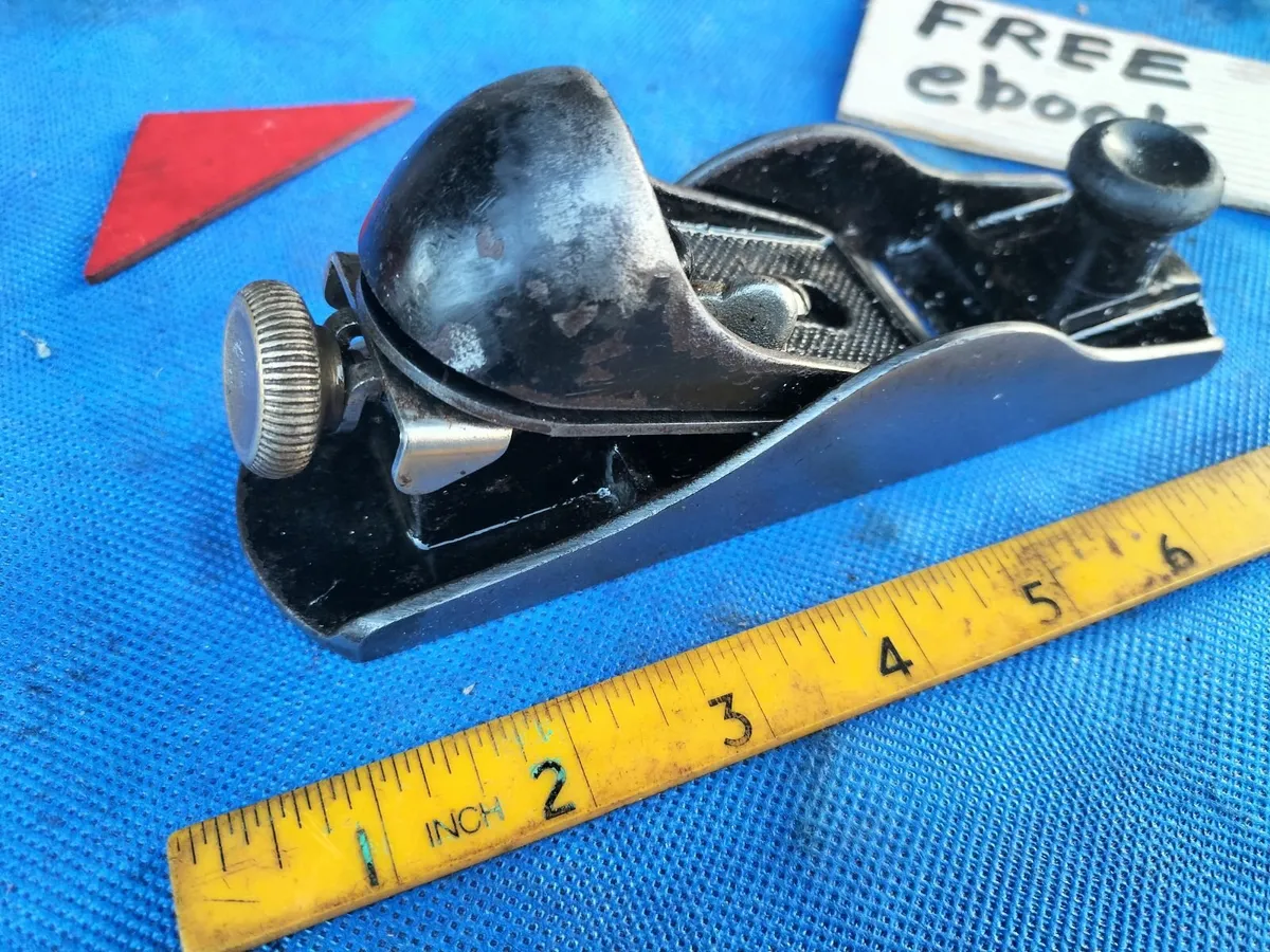 Stanley 12-220 Block Plane - Image 4