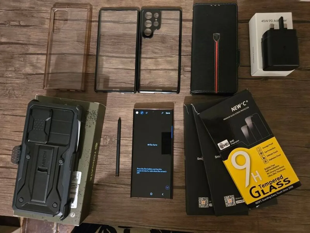 Samsung S22 Ultra 512GB Burgundy - Accessories included (no need to buy extras) - Image 2