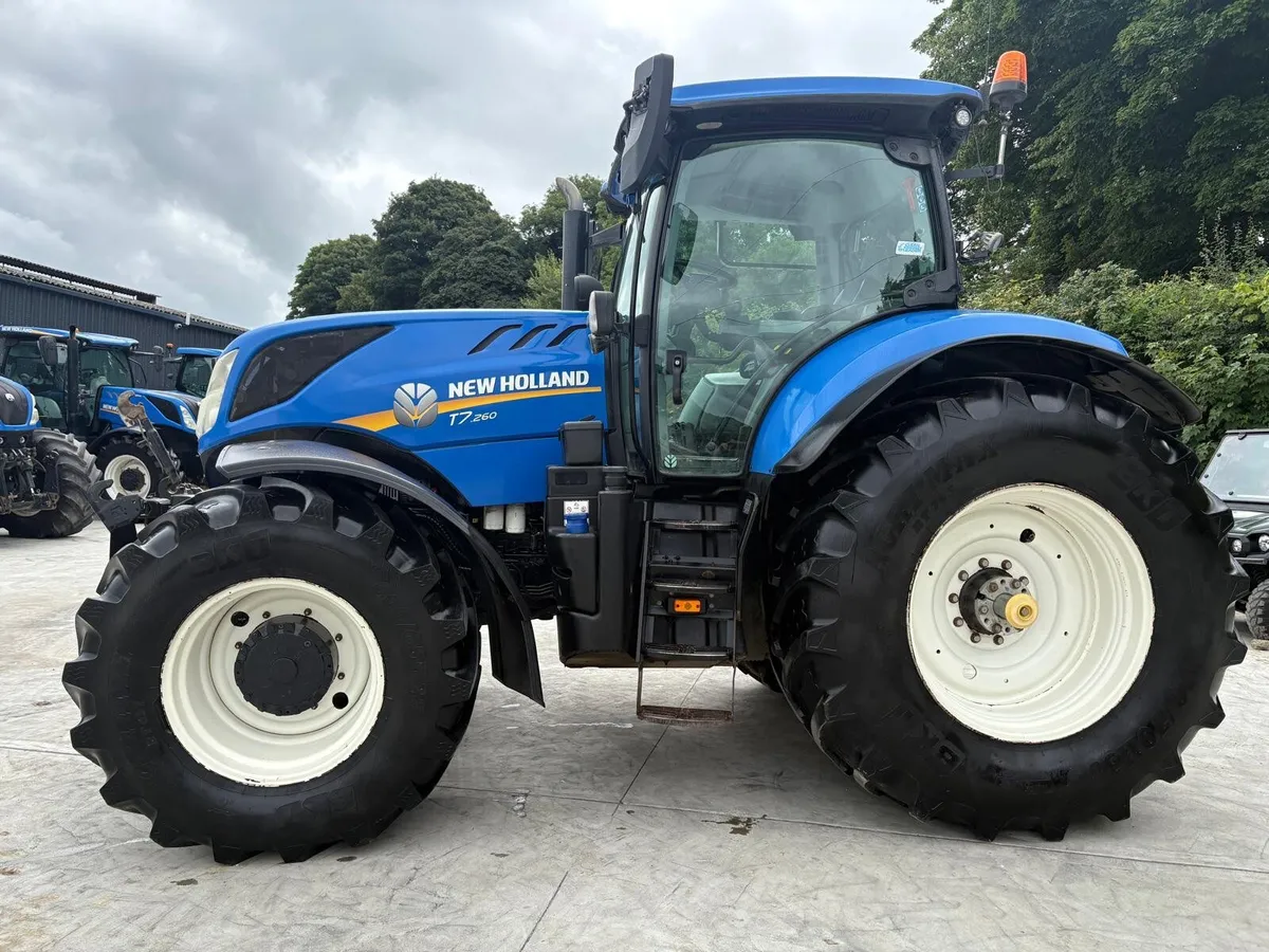 2019 New Holland T7.260 **Power Command** - Image 3