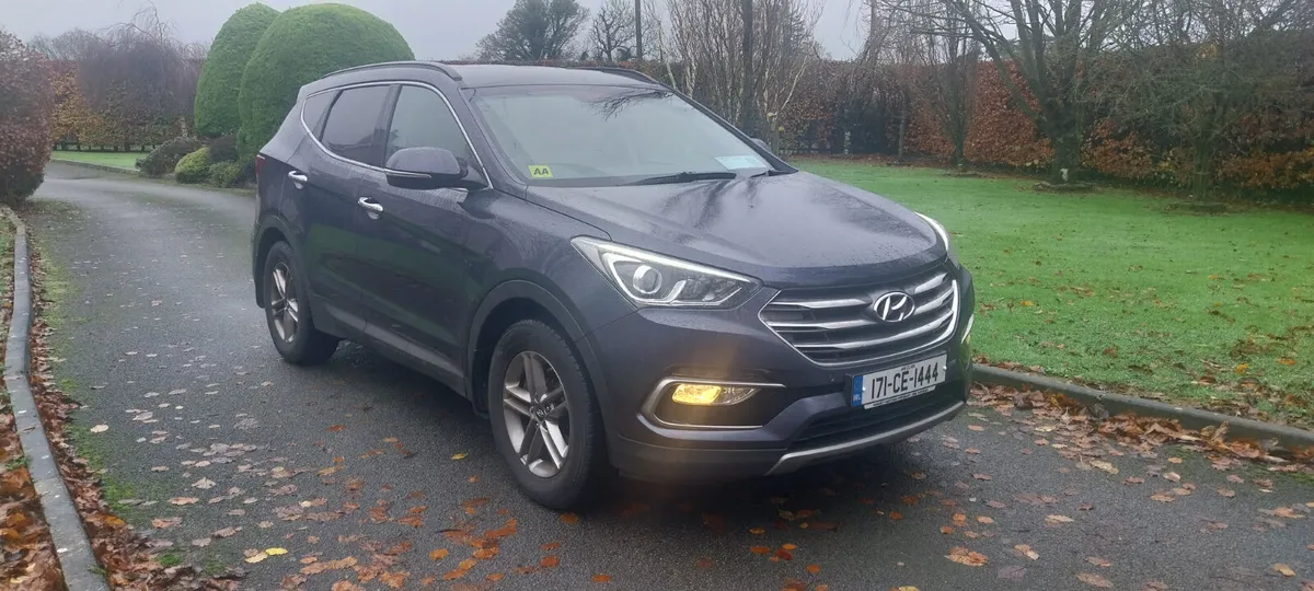 2017 Hyundai Santa Fe 2.2 CRDI Executive 4WD - Image 2