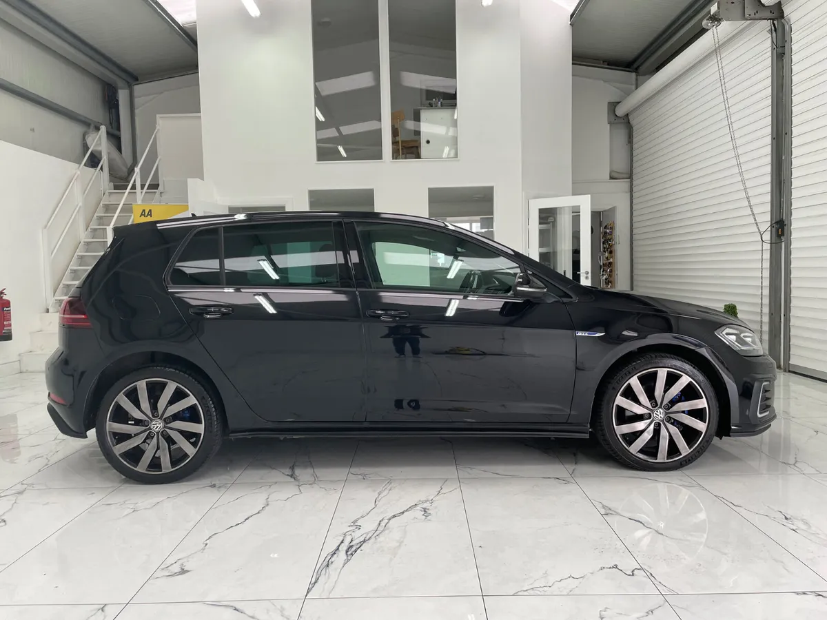 Volkswagen Golf 2018 - Image 3