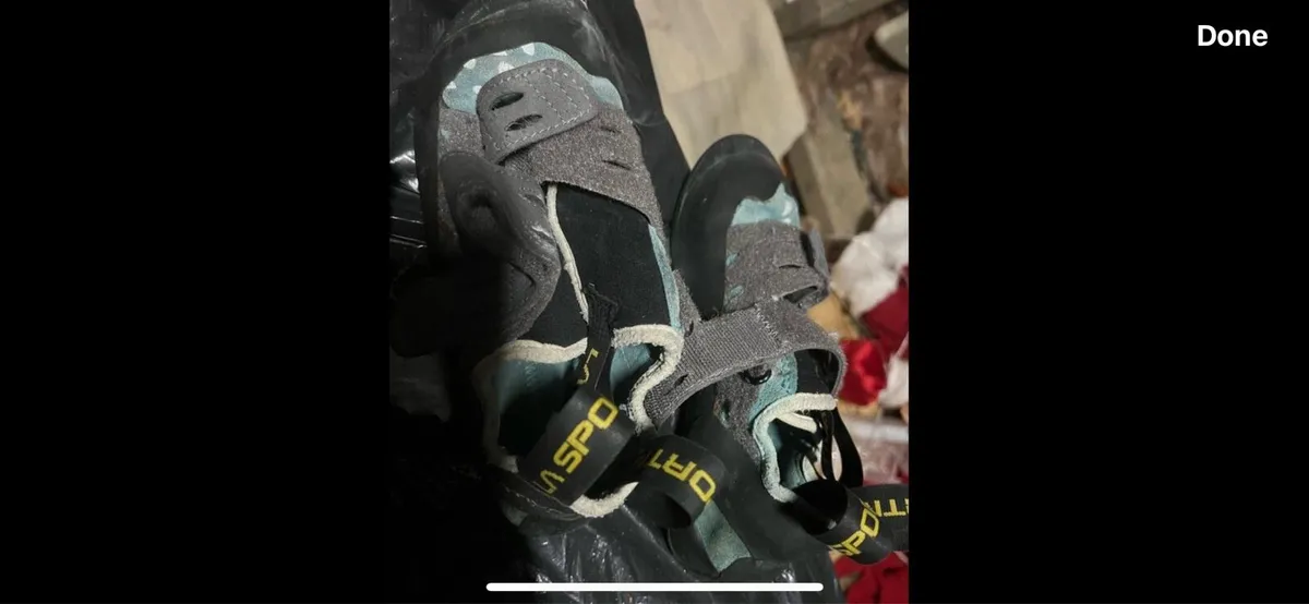 Climbing shoes - Image 2