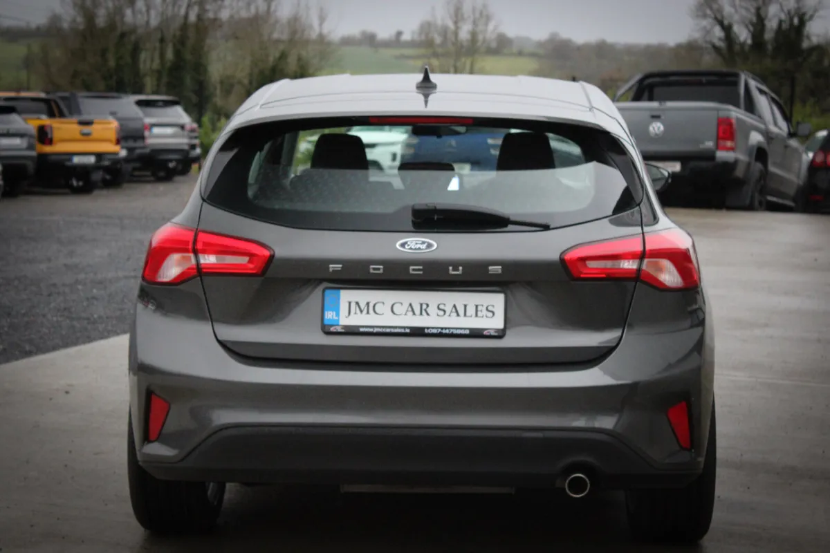 191 FORD FOCUS ZETEC DIESEL - Image 3