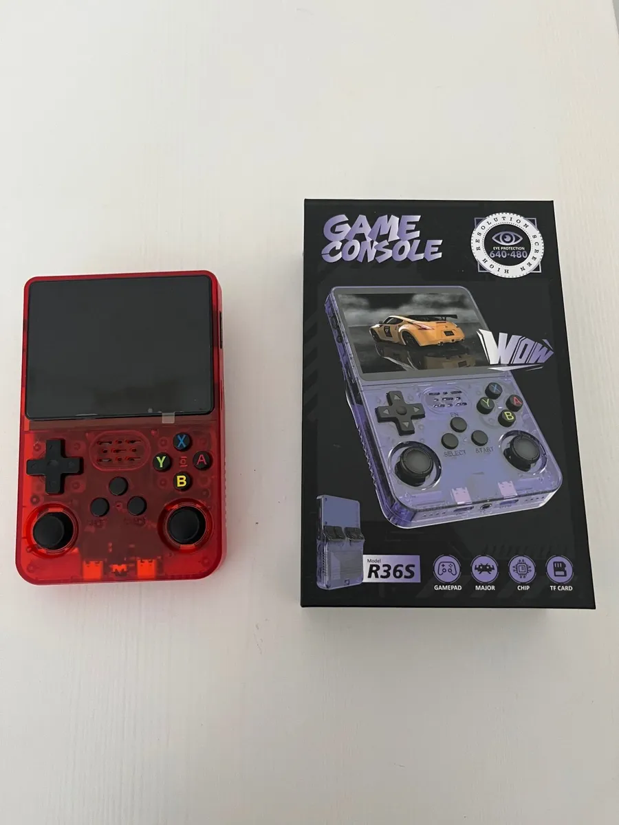 Retro gaming console - Image 1