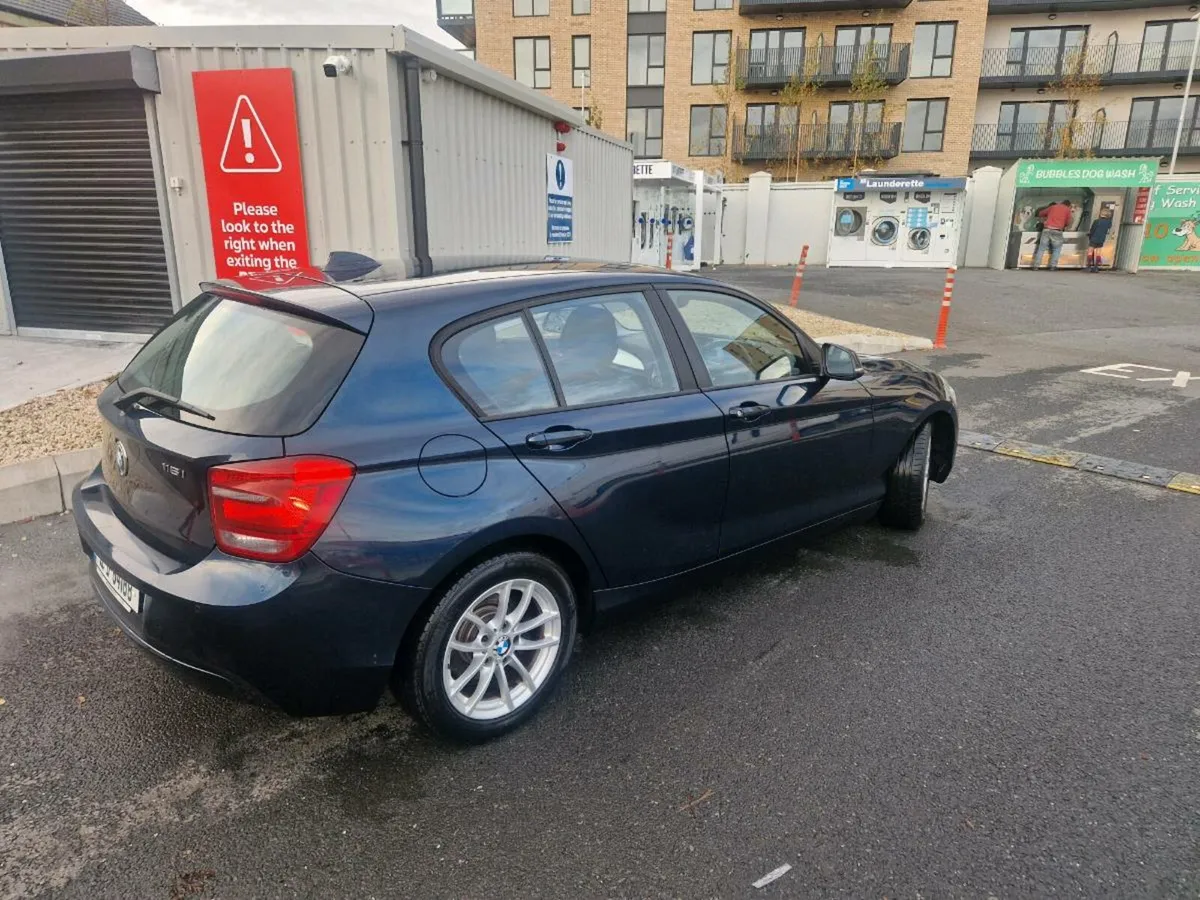 Bmw 116i 2012 - Image 2