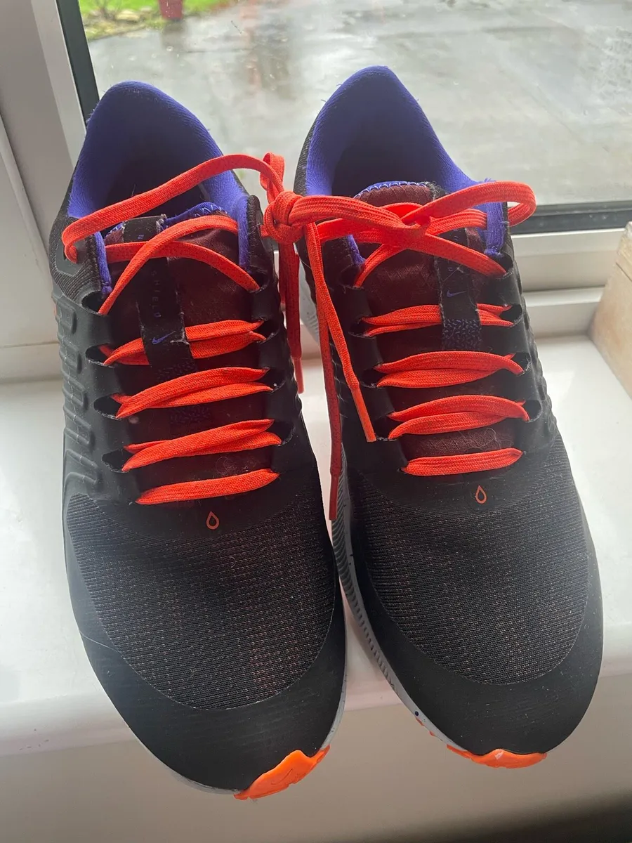 Nike air runners - Image 3