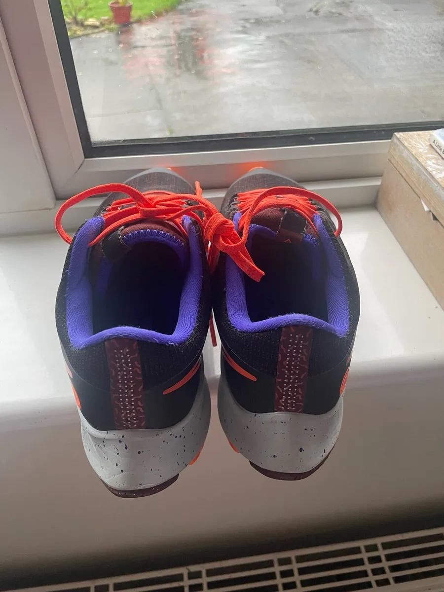 Nike air runners - Image 4