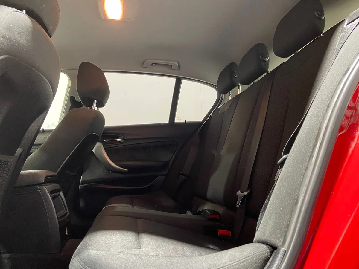 BMW 1-Series 2016 116 D SE SPEC MSPORT ALLOYS - Image 3