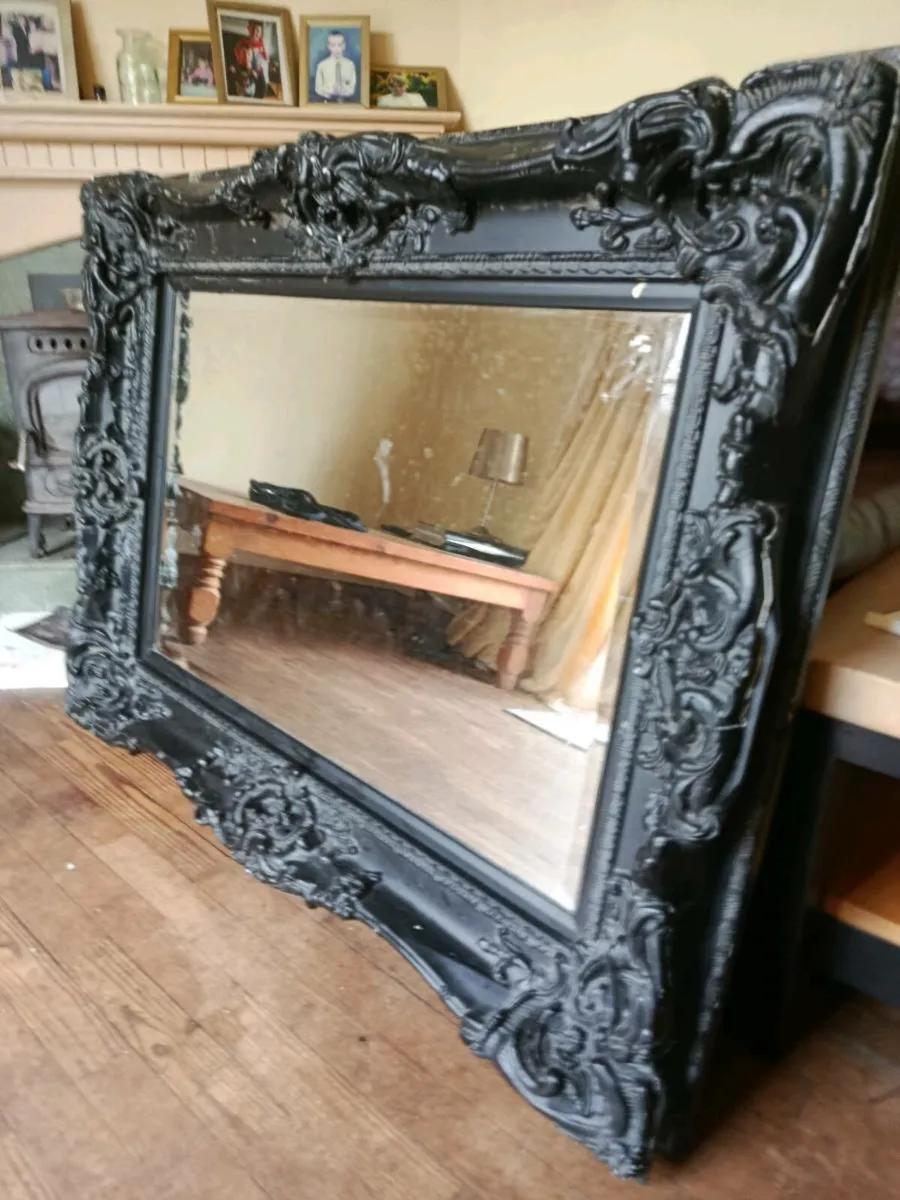 Beautiful 4' x 2' mirror - Image 3