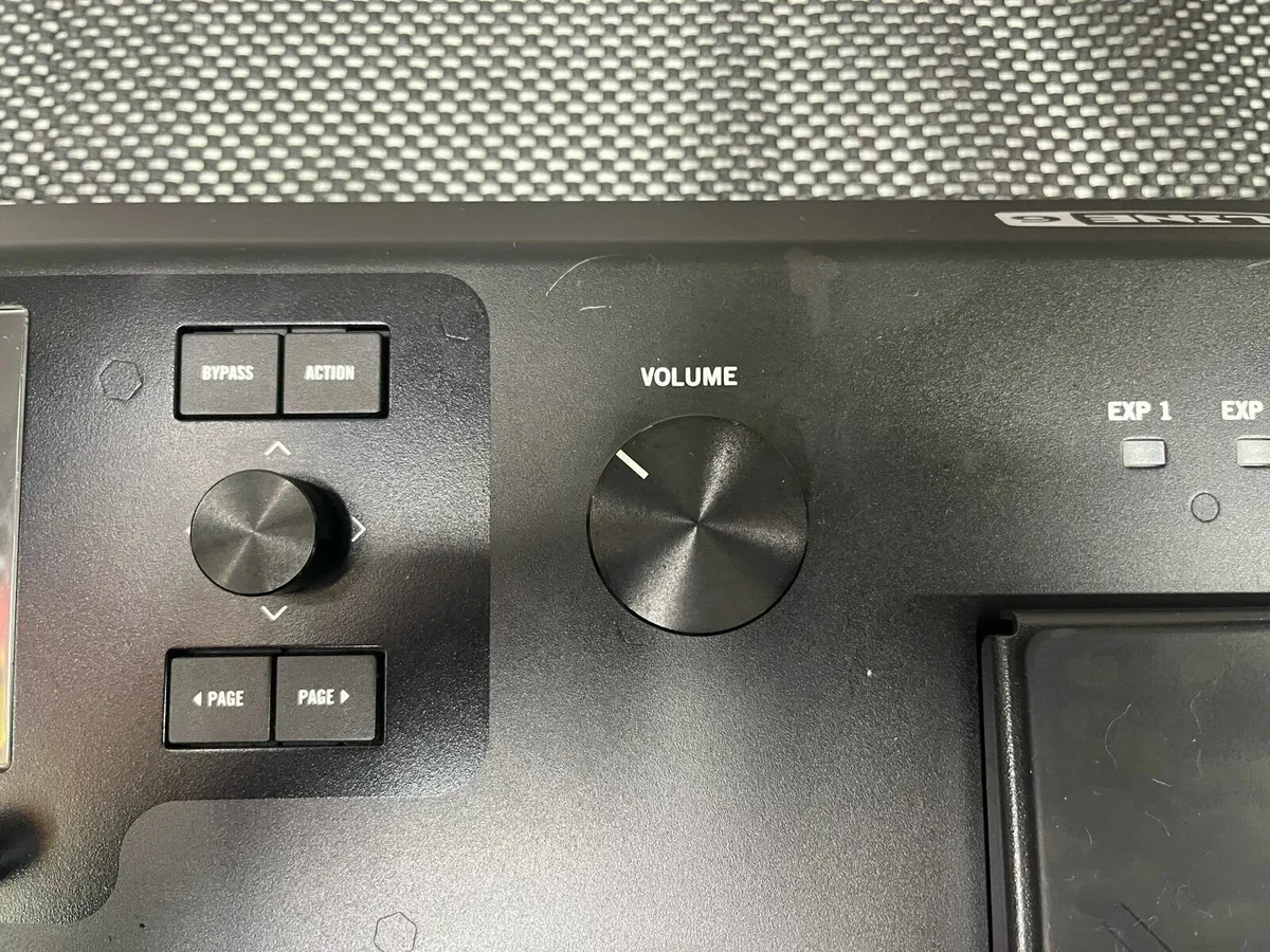 Line 6 Helix LT Guitar Processor - Image 3