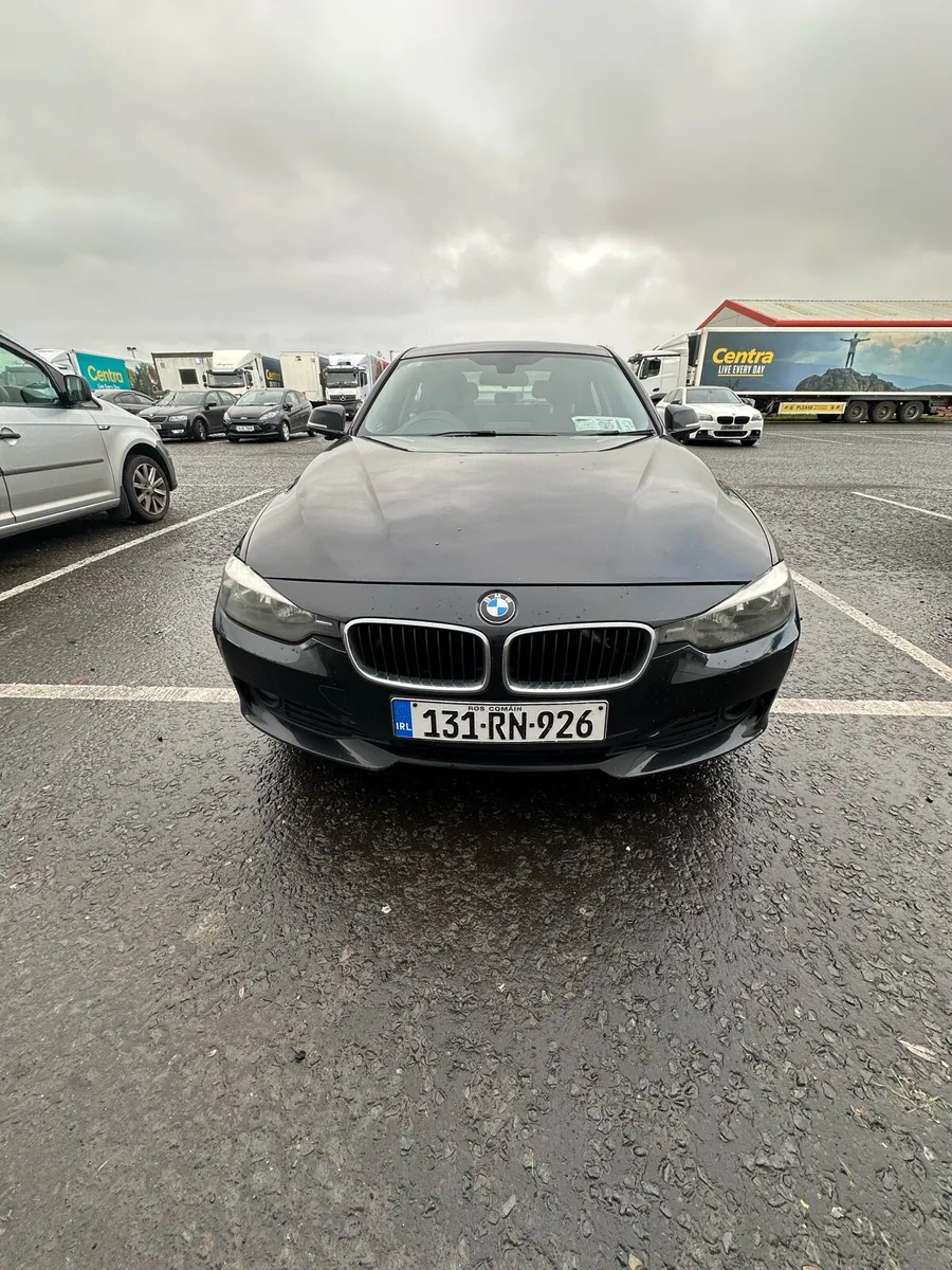 BMW 320d - Image 1