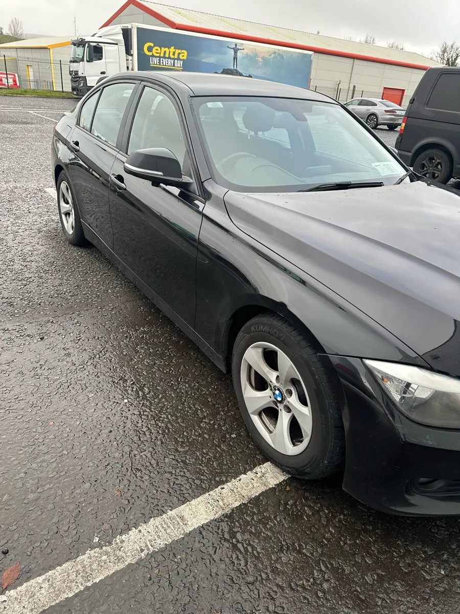 BMW 320d - Image 4