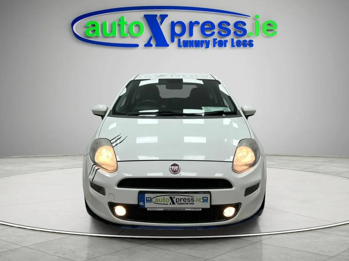 Fiat Punto 1.4 Easy 3-Door Hatchback - Image 3