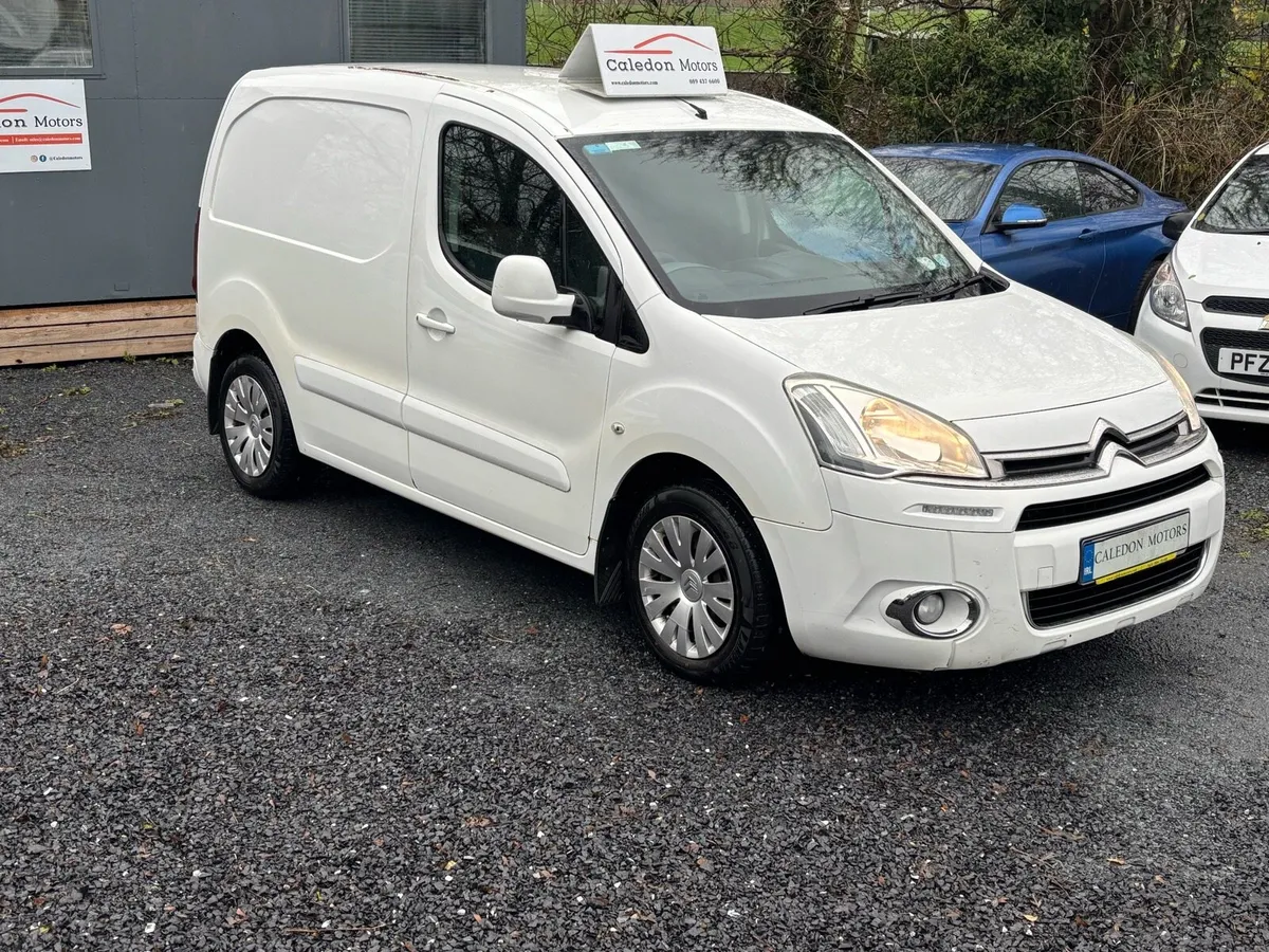 3 SEATER CITROEN BERLINGO- NEW CVRT &TAX - Image 1