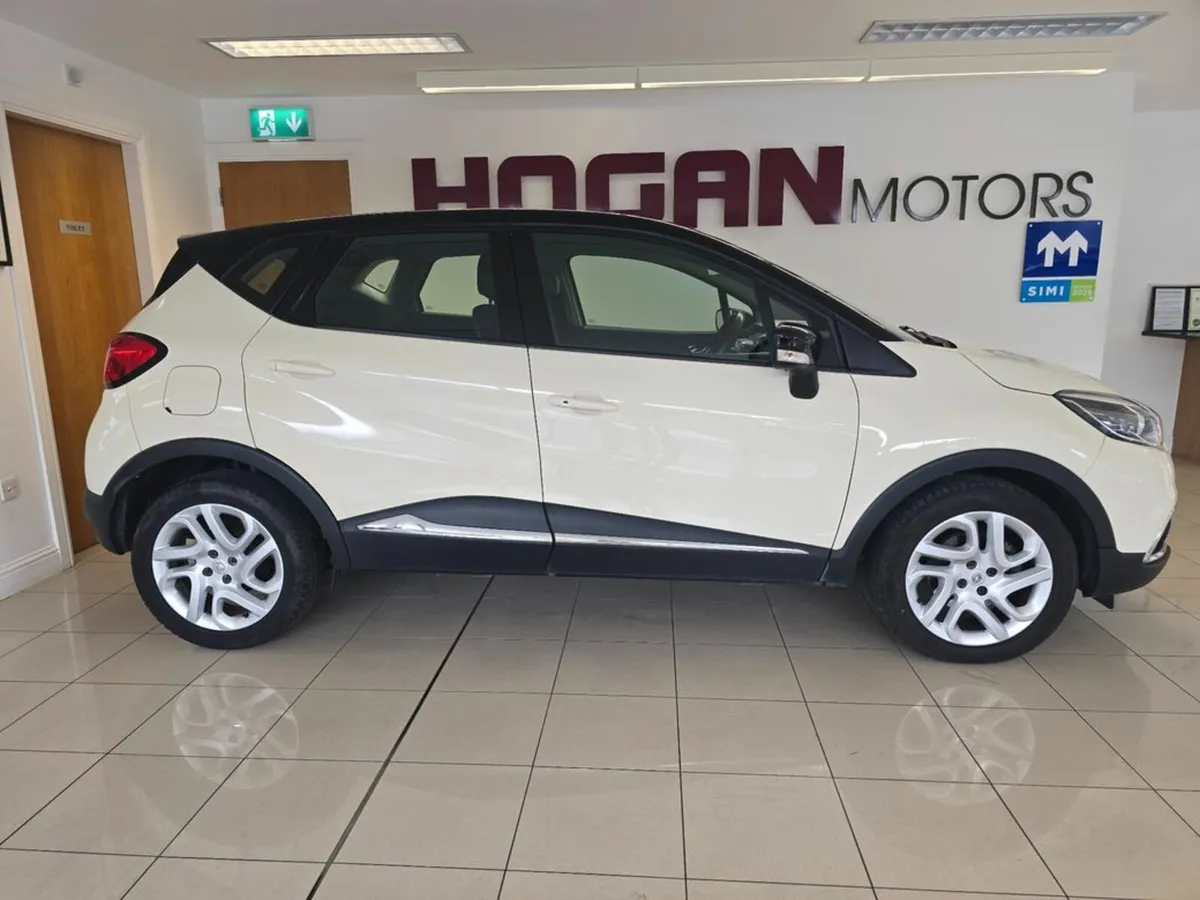 Renault Captur Intense Diesel 5Dr H/B * Great Spec - Image 3
