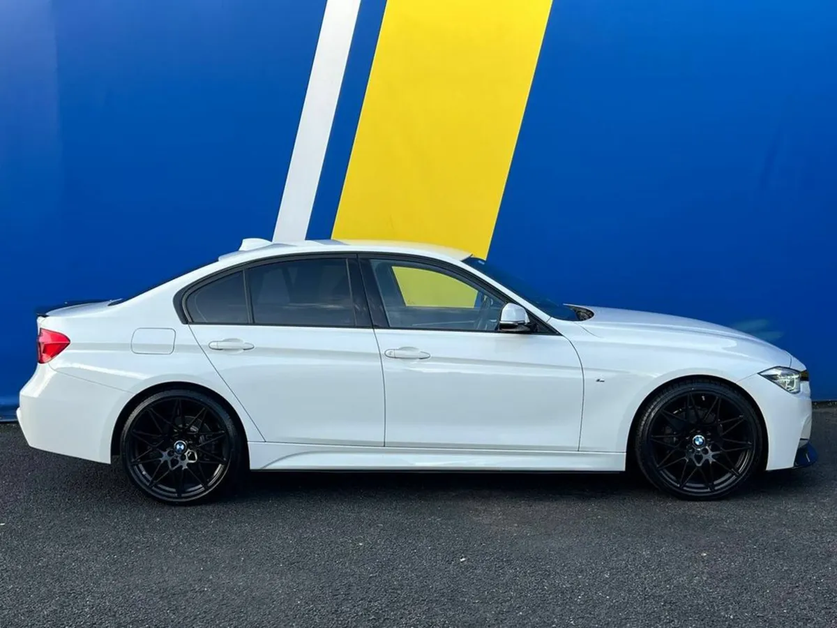 BMW 3-Series 320d M-SPORT COMPETITION // SHADOW ED - Image 2