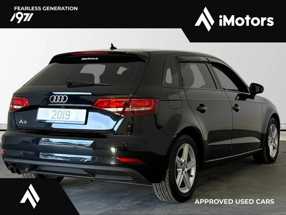 Audi A3 SE AUTOMATIC BLACK EDITION STYLING - Image 3