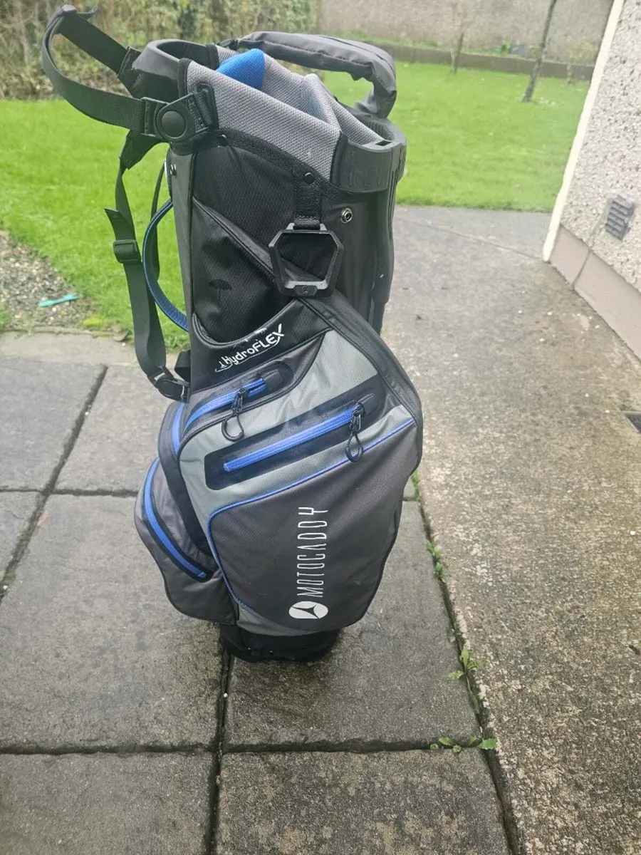 Motocaddy HydroFLEX Hybrid Golf Bag - Image 1