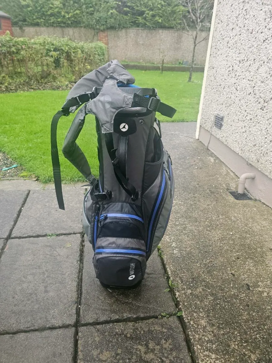 Motocaddy HydroFLEX Hybrid Golf Bag - Image 2
