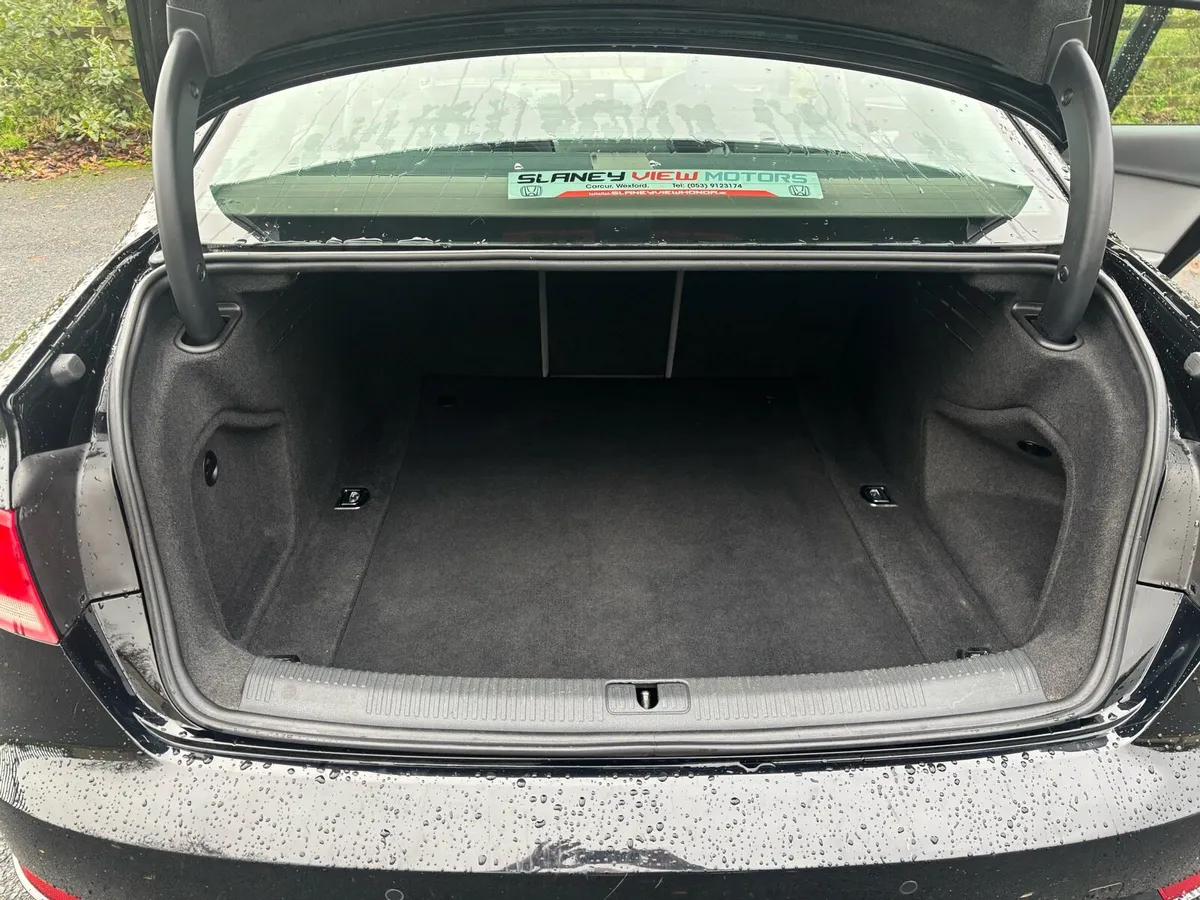 Audi A4 2017 Diesel - Image 3