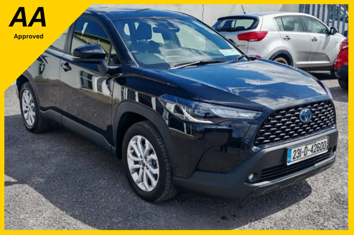 2023 TOYOTA COROLLA CROSS LUNA 1.8 4DR AUTO - Image 1