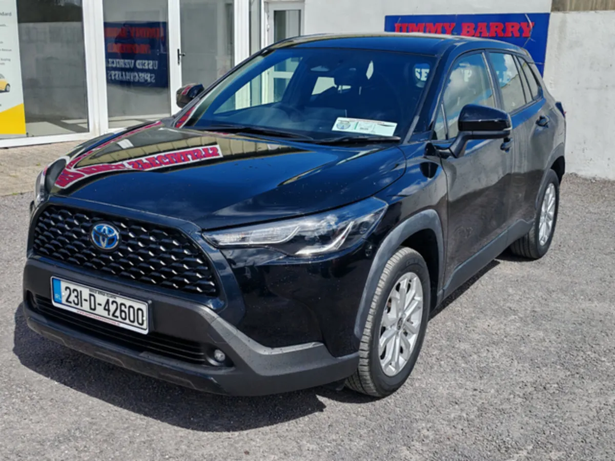 2023 TOYOTA COROLLA CROSS LUNA 1.8 4DR AUTO - Image 4