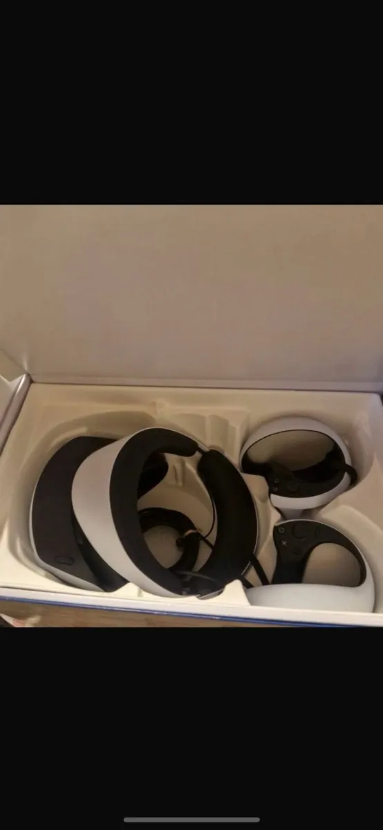 Playstation VR2 - Image 2