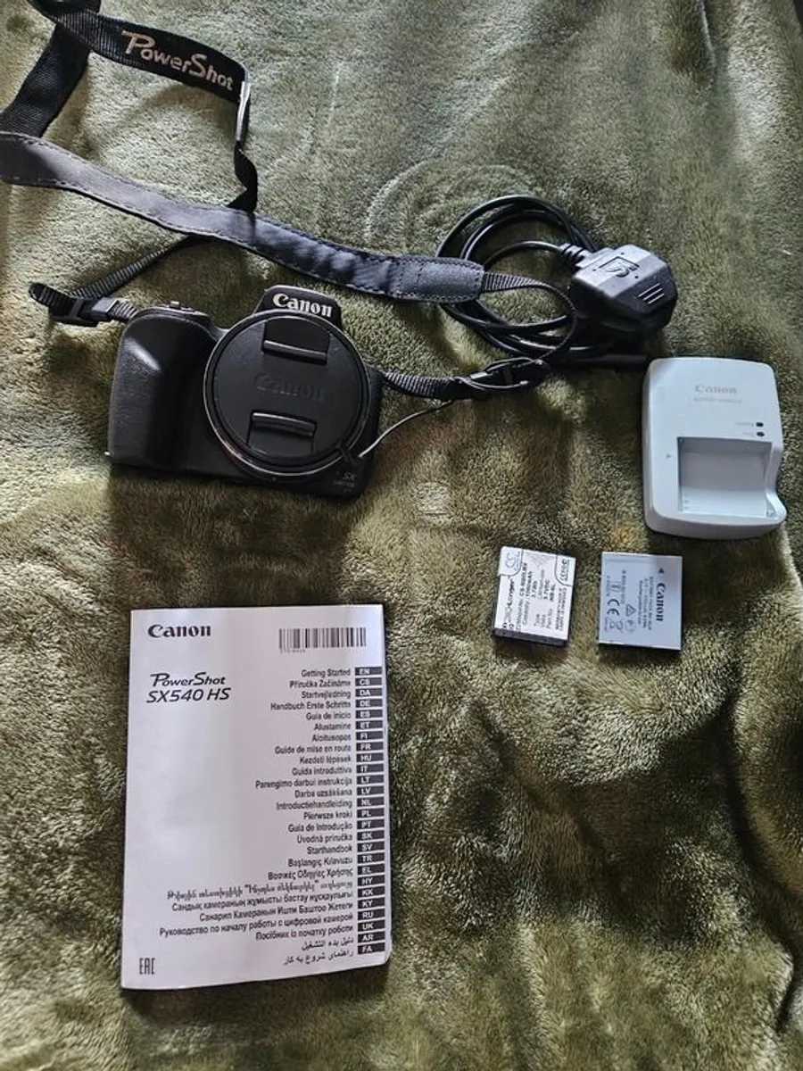 Canon Powershot camera - Image 1