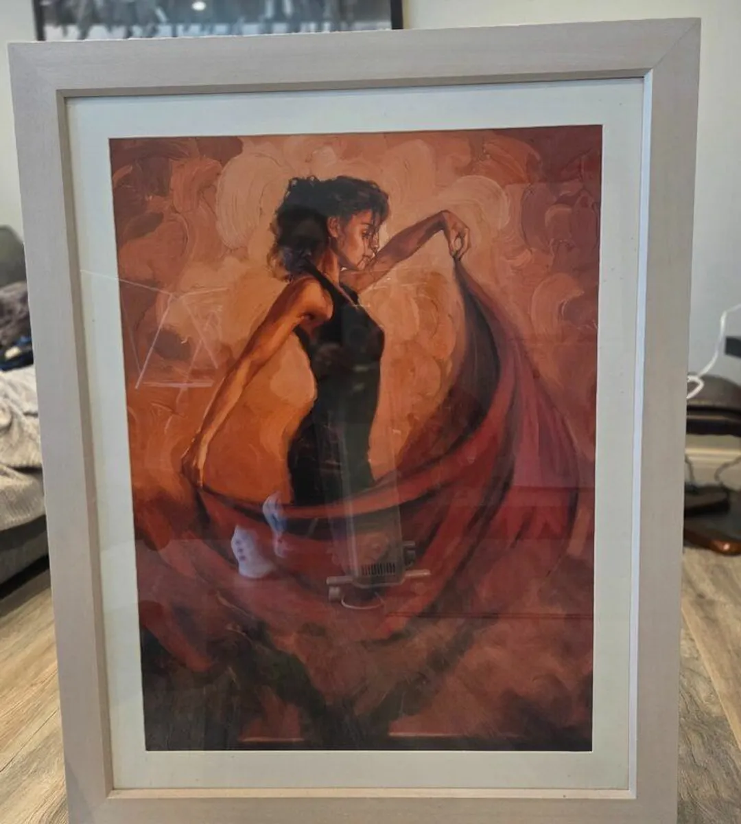 Large white lime picture frame with print - Image 1