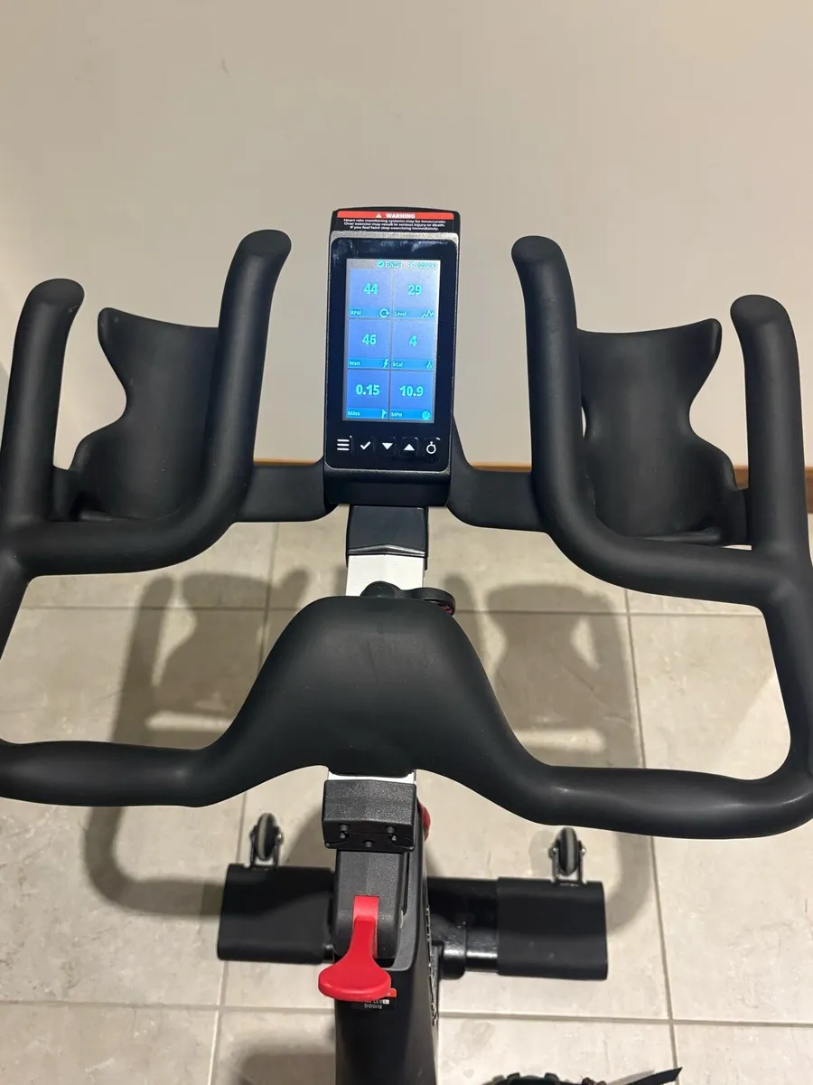 Life Fitness Spin Bike - Image 4