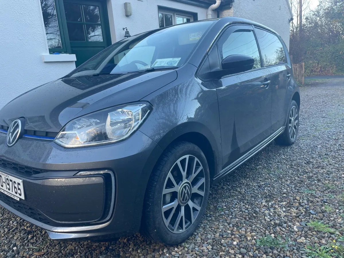 Volkswagen e-up! 2023 - Image 2