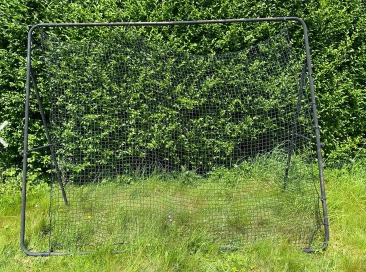 Precision Training Pro Jumbo Rebounder 9ft x 7ft - Image 1