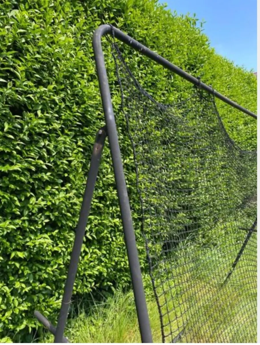 Precision Training Pro Jumbo Rebounder 9ft x 7ft - Image 3