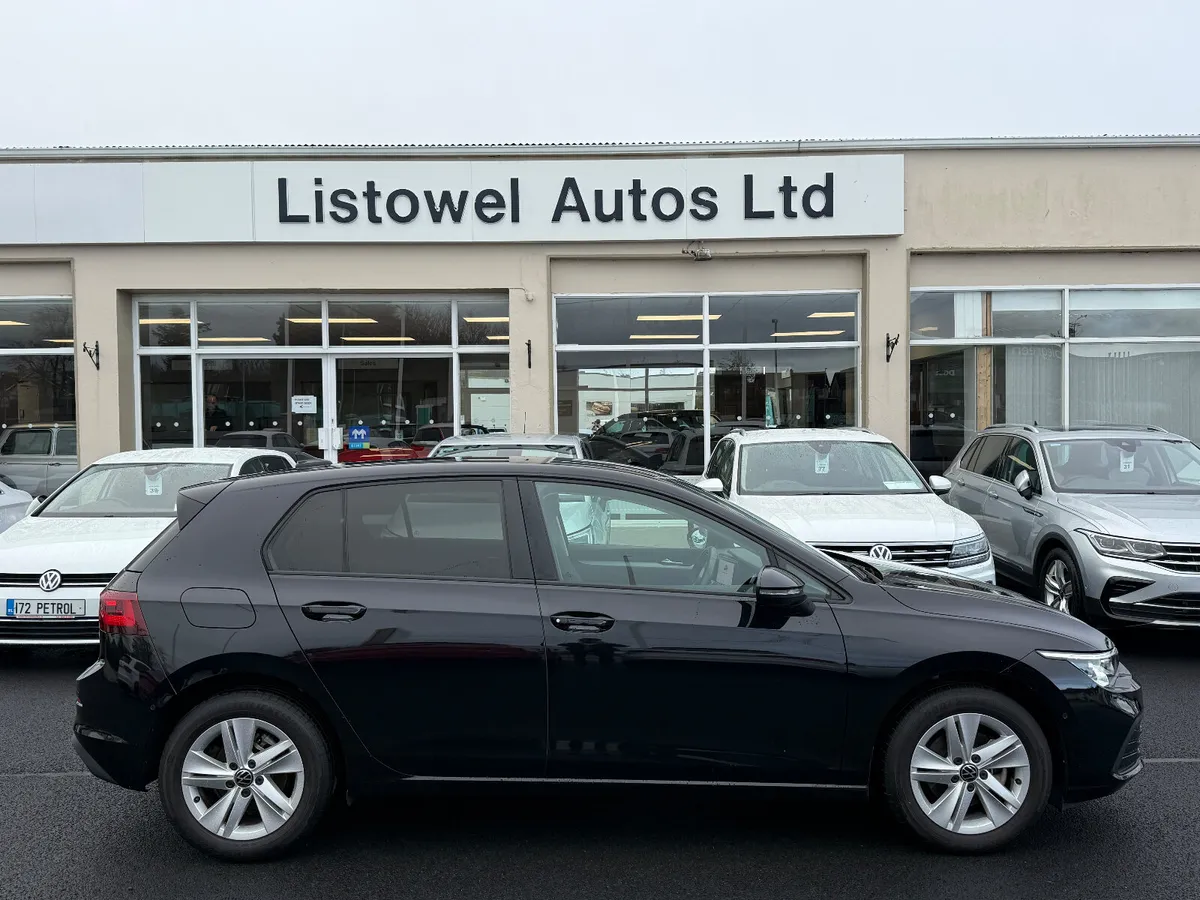 221 VW GOLF 1.0 AUTOMATIC 5DR HATCHBACK - Image 1