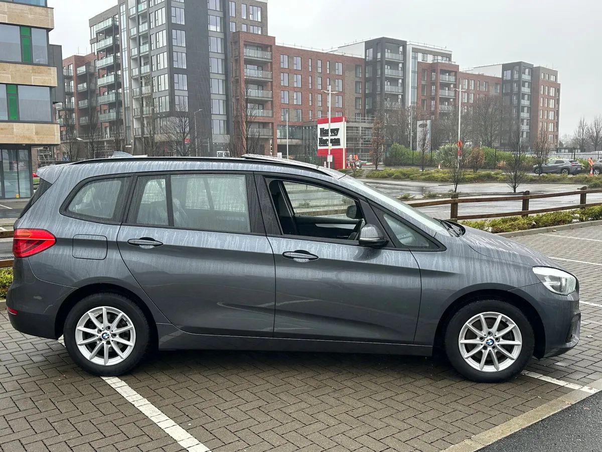 BMW 218D Auto High Spec Sunroof low kms - Image 3