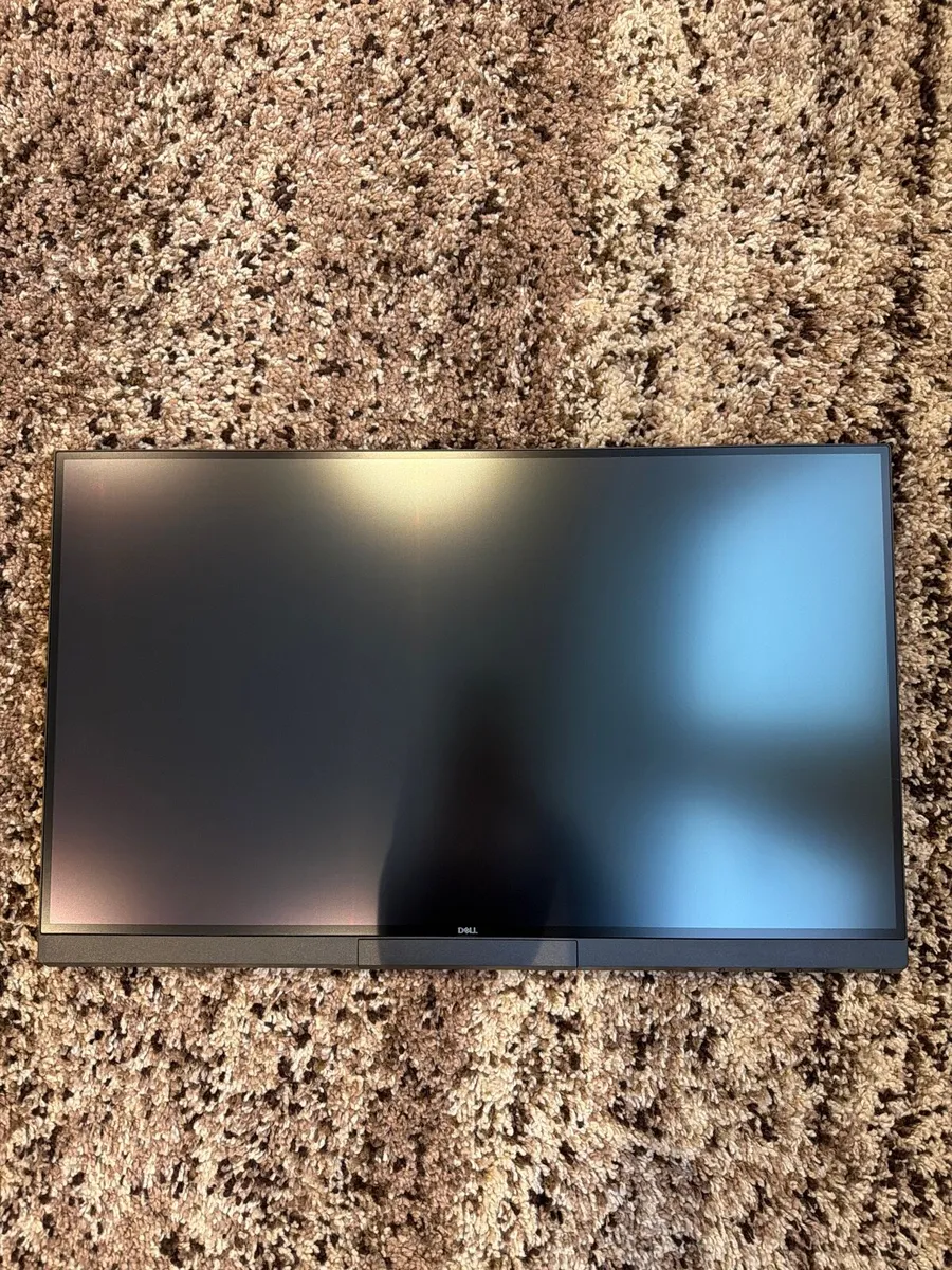 Dell 4K 27” Monitor - Image 2