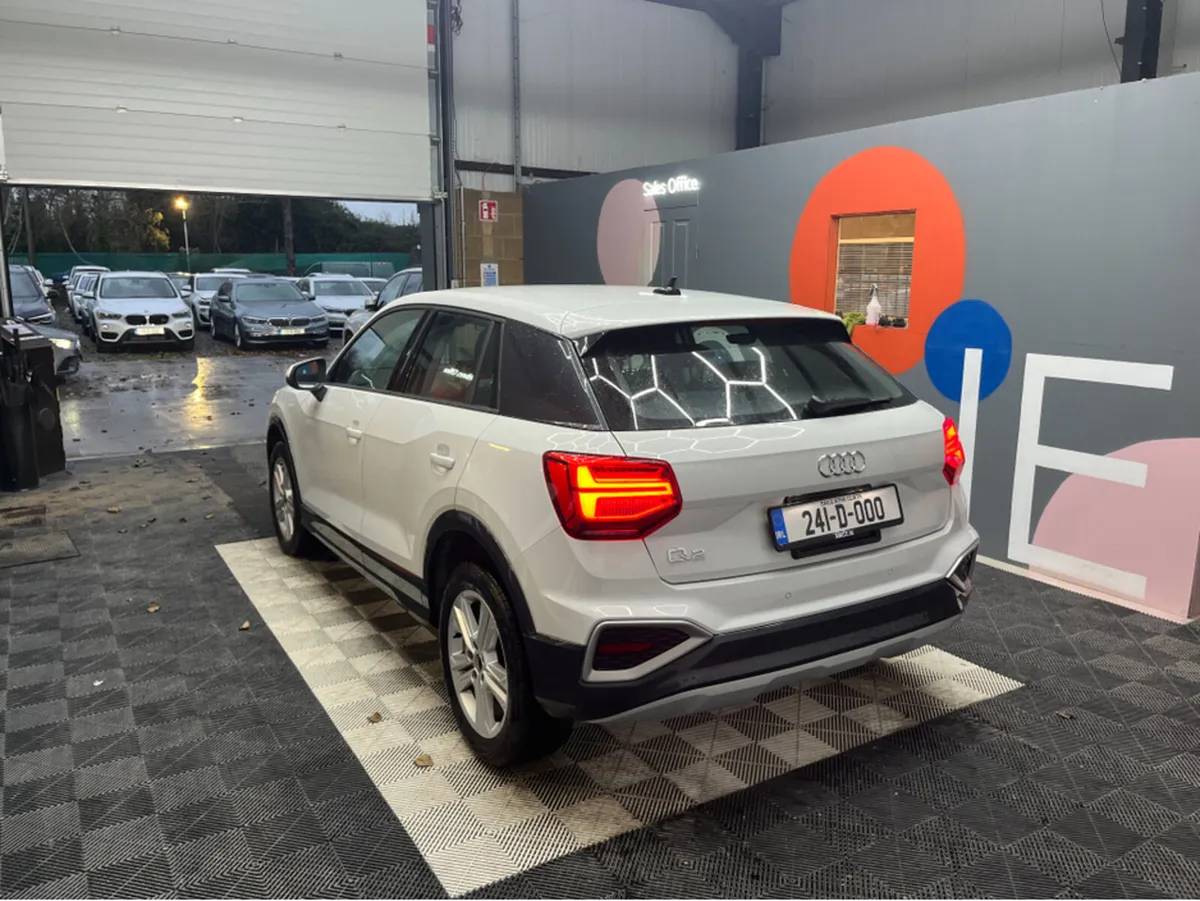 Audi Q2 2024 AUDI Q2 TFSI 1.5L PETROL / 20K KMS / - Image 4