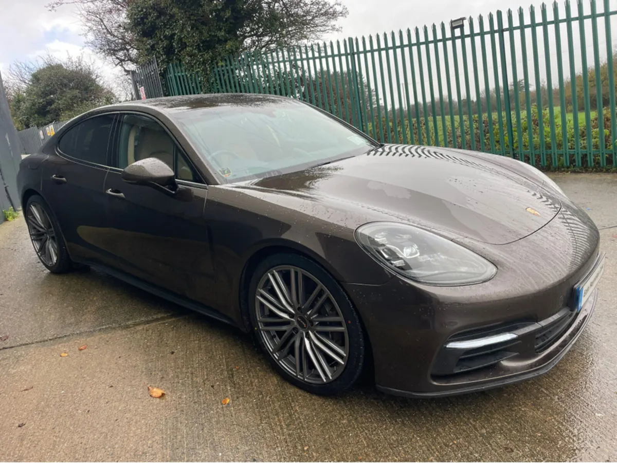 Porsche Panamera 181 D REG 4 PHEV 3.0 E 5DR AUTO S - Image 2
